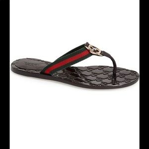 GUCCI WOMEN'S GG THONG SANDALS